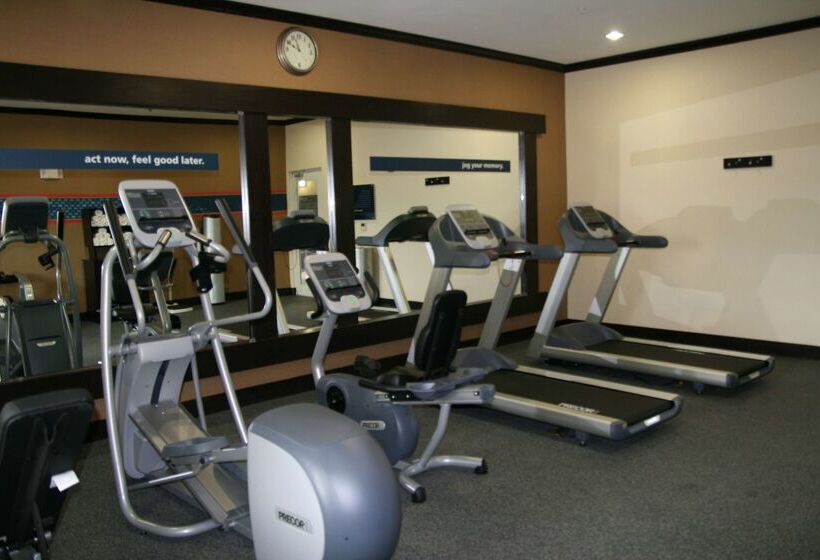 فندق Hampton Inn & Suites Cleburne