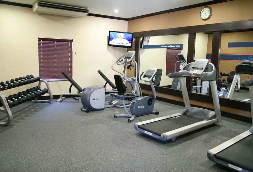 فندق Hampton Inn & Suites Cleburne