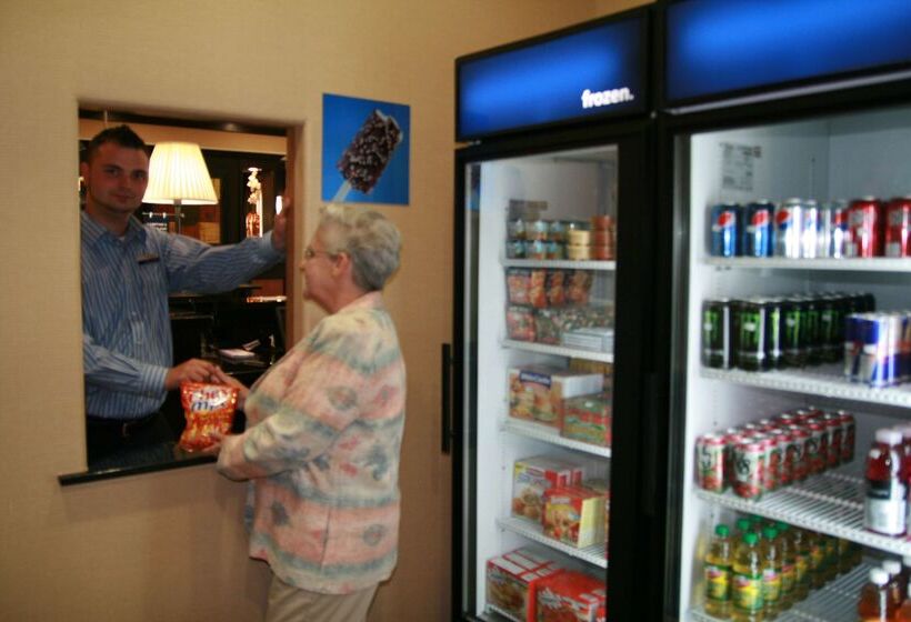 فندق Hampton Inn & Suites Cleburne