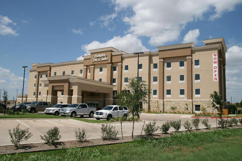 فندق Hampton Inn & Suites Cleburne