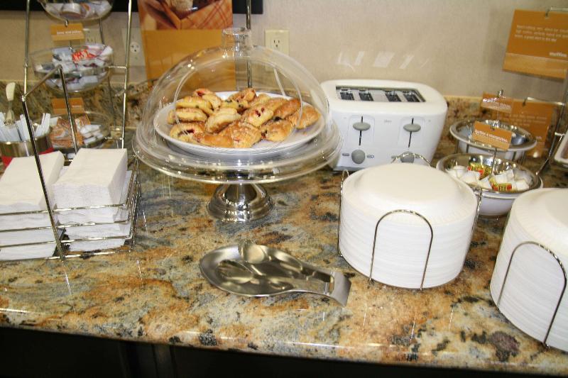 בית מלון כפרי Hampton Inn & Suites Decatur