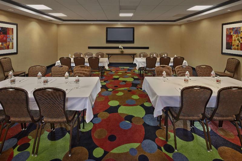 בית מלון כפרי Hampton Inn & Suites Decatur