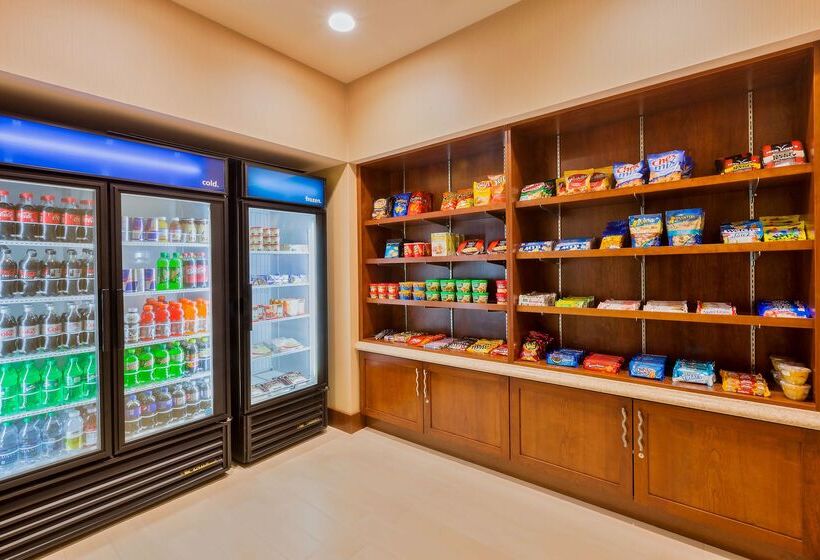 هتل Hampton Inn & Suites Downtown Owensboro/waterfront