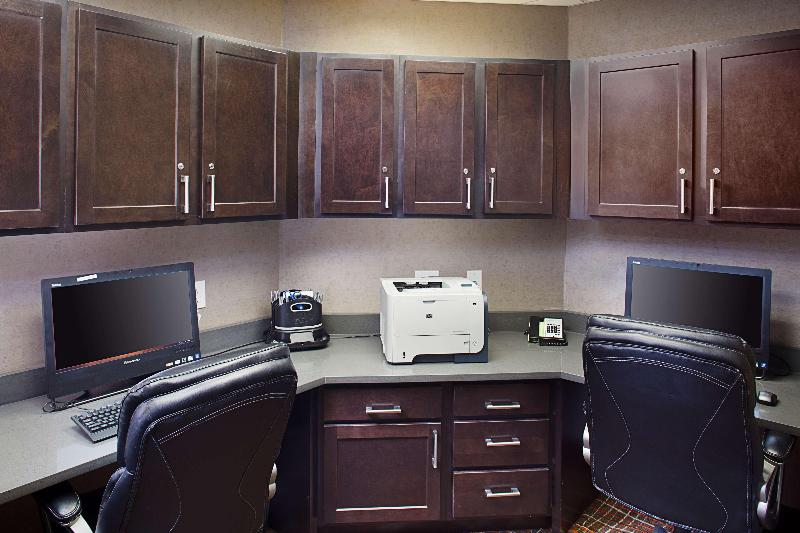 فندق Hampton Inn & Suites Lansing West