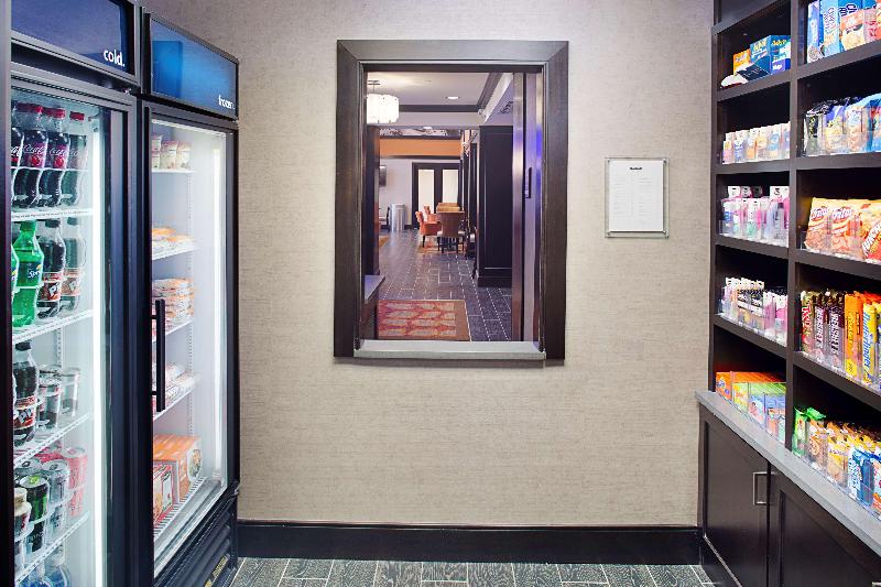 فندق Hampton Inn & Suites Lansing West