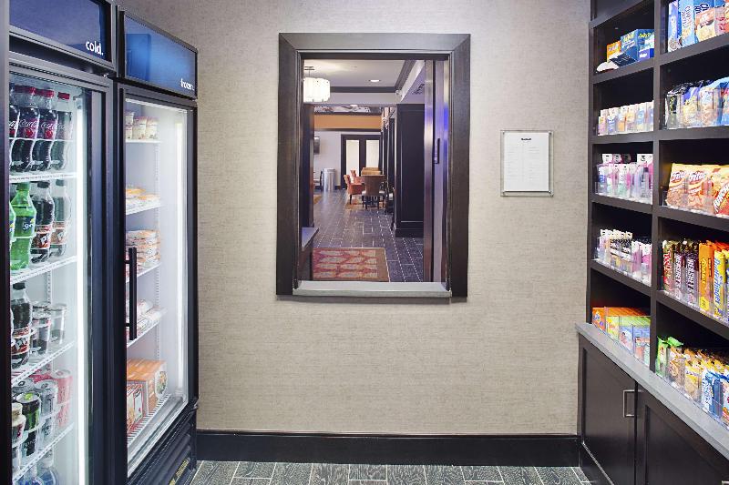 فندق Hampton Inn & Suites Lansing West