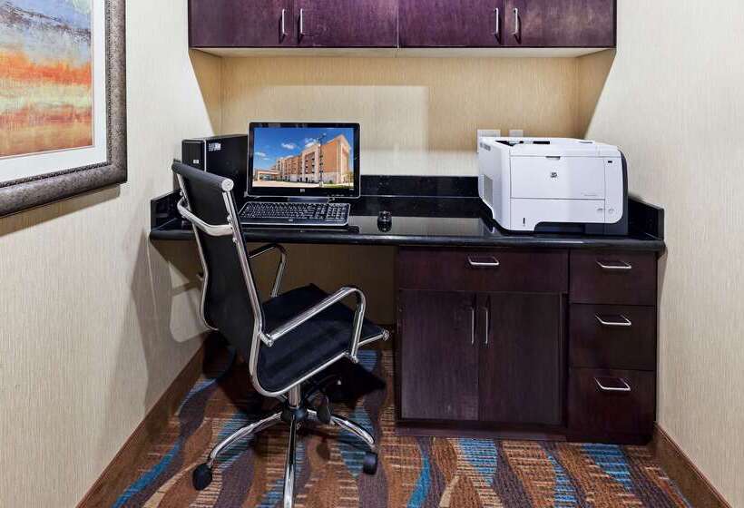 فندق Hampton Inn & Suites Liberal