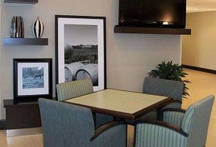 فندق Hampton Inn & Suites Manteca