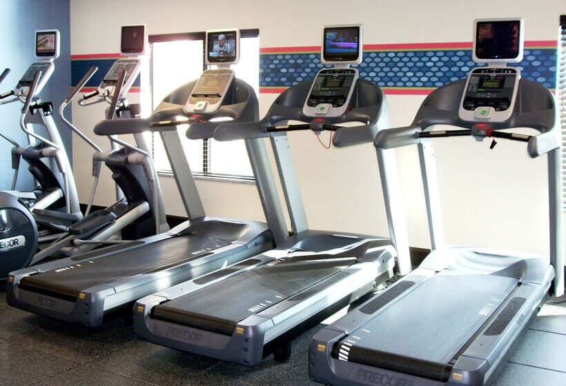 فندق Hampton Inn & Suites Manteca