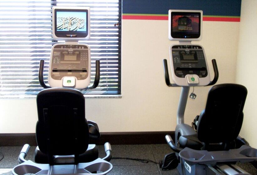 فندق Hampton Inn & Suites Manteca