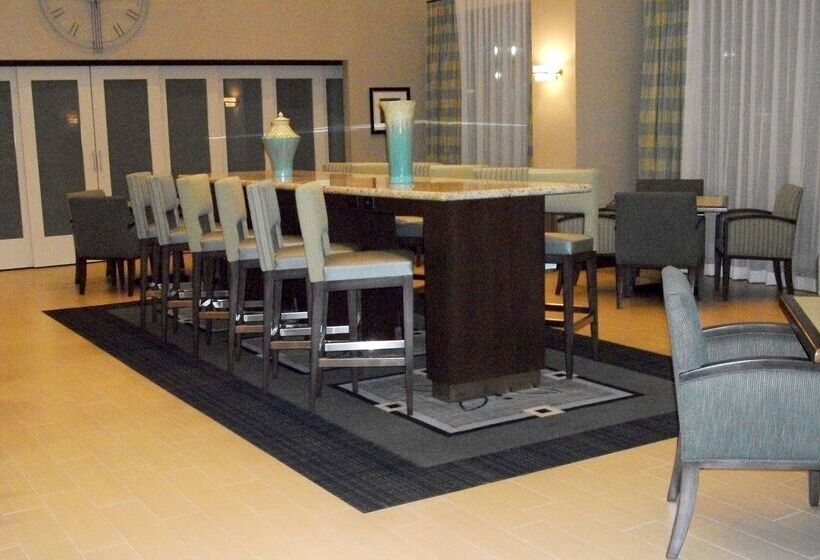 فندق Hampton Inn & Suites Manteca