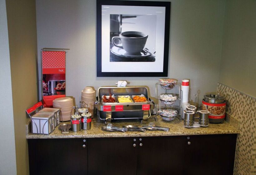 فندق Hampton Inn & Suites Manteca