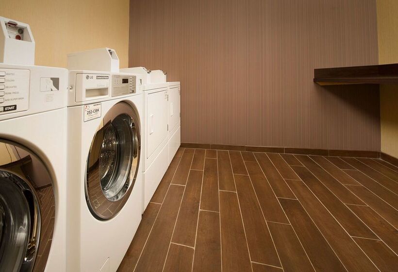 فندق Hampton Inn Temple