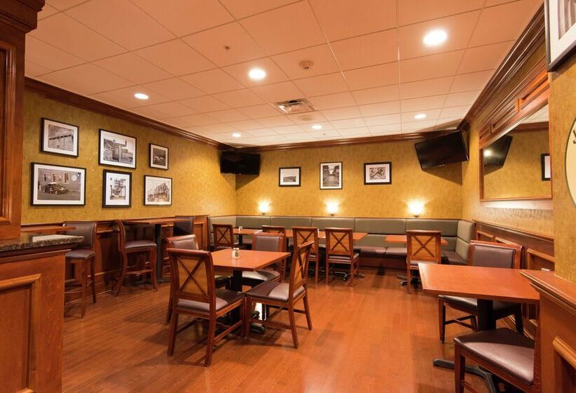 בית מלון כפרי Hilton Garden Inn Bangor