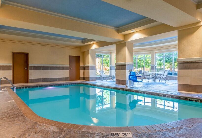 فندق Hilton Garden Inn North Little Rock