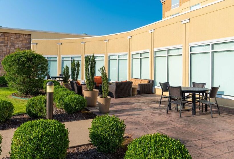 فندق Hilton Garden Inn North Little Rock