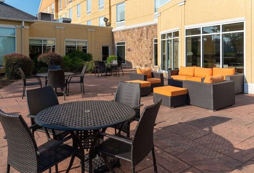 فندق Hilton Garden Inn North Little Rock