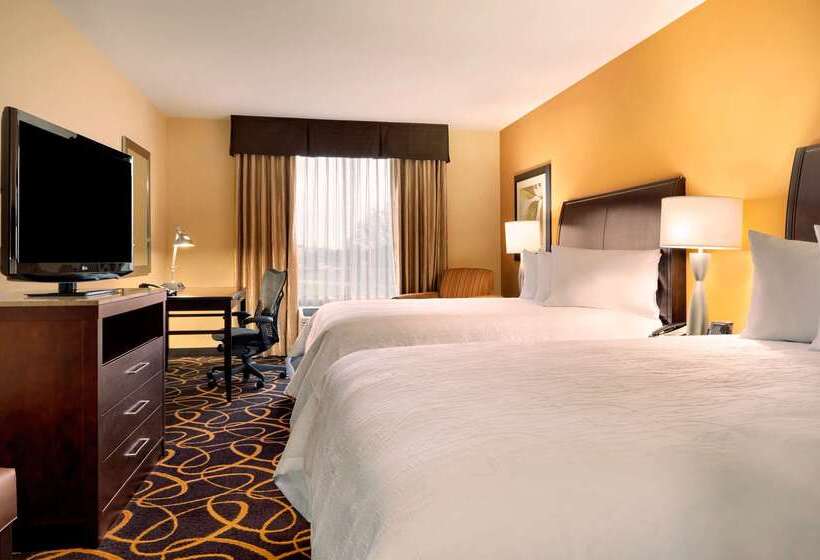 בית מלון כפרי Hilton Garden Inn Bossier City, La