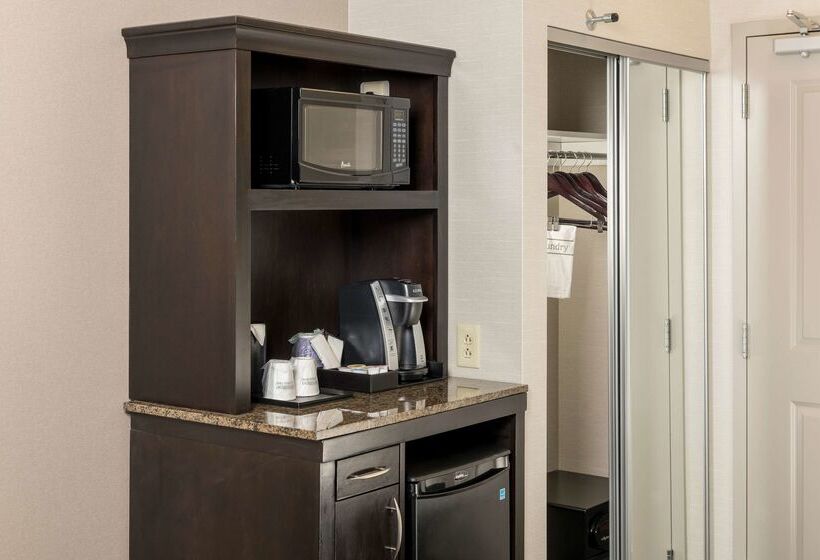 호텔 Hilton Garden Inn Silver Spring White Oak