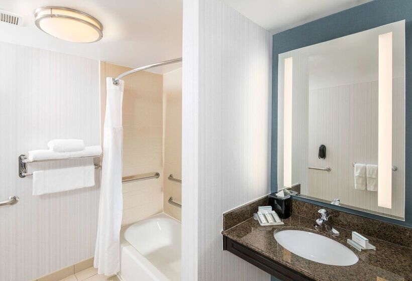 호텔 Hilton Garden Inn Silver Spring White Oak