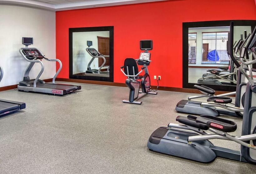 호텔 Hilton Garden Inn Tulsa Midtown