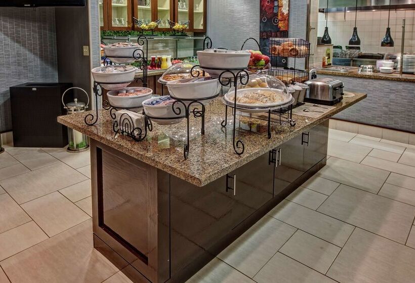 호텔 Hilton Garden Inn Tulsa Midtown