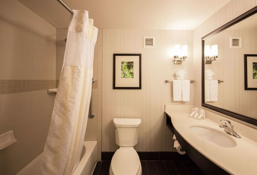 בית מלון כפרי Hilton Garden Inn Valley Forge/oaks