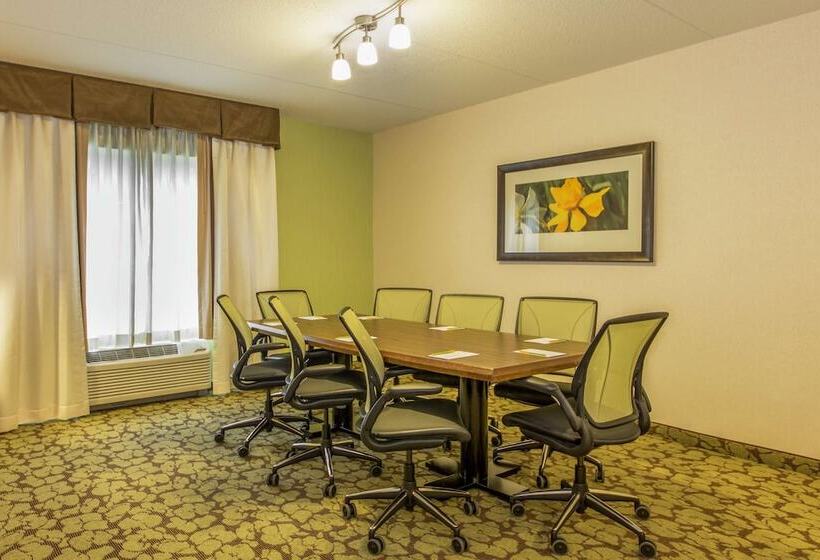 בית מלון כפרי Hilton Garden Inn Valley Forge/oaks