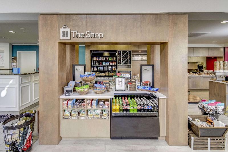 فندق Hilton Garden Inn Waldorf