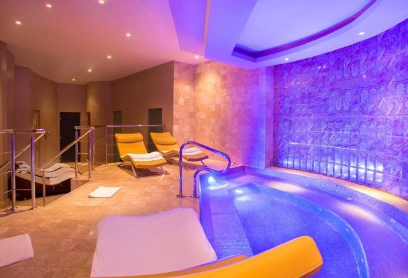 בית מלון כפרי Hilton Panama