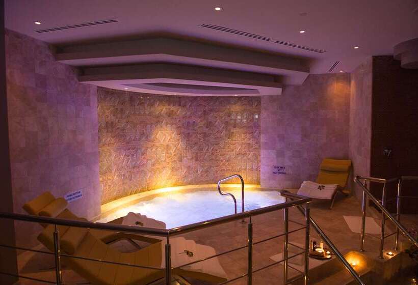 בית מלון כפרי Hilton Panama