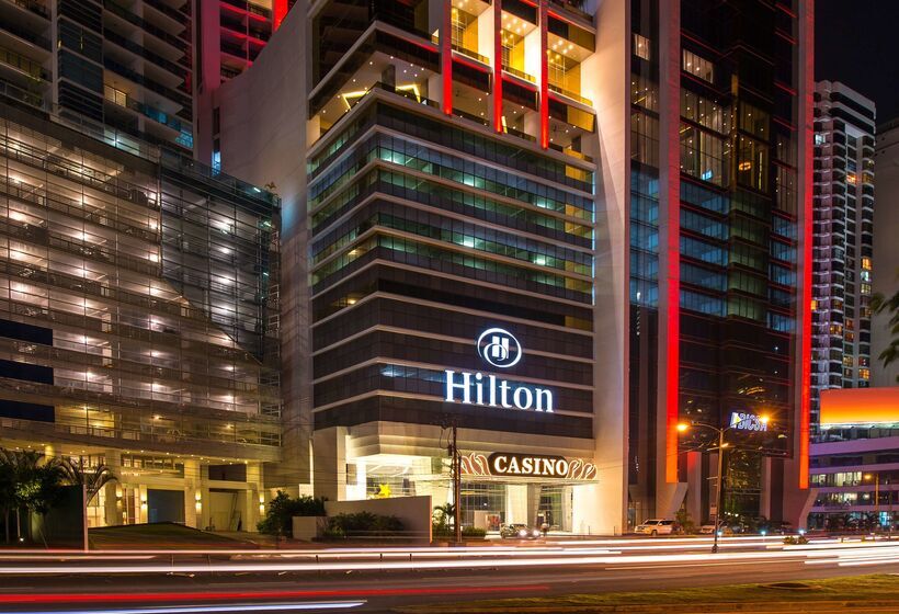 בית מלון כפרי Hilton Panama