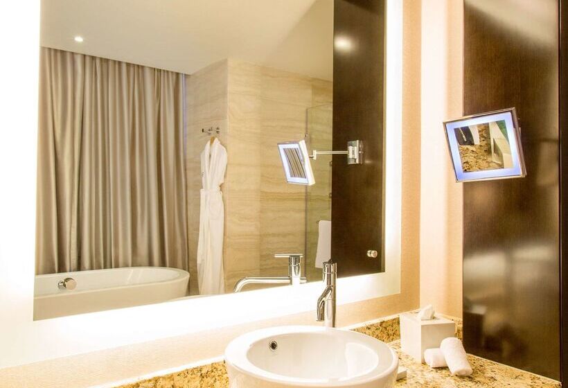 בית מלון כפרי Hilton Panama