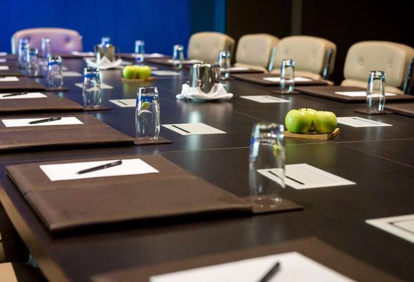 בית מלון כפרי Hilton Panama