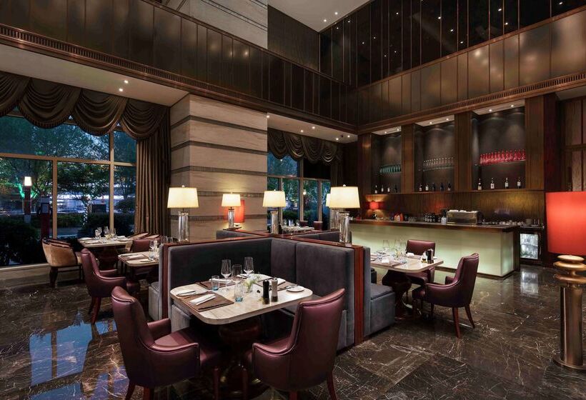 호텔 Hilton Zhengzhou