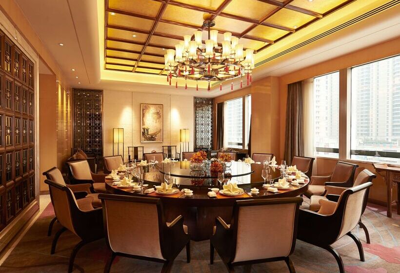 호텔 Hilton Zhengzhou