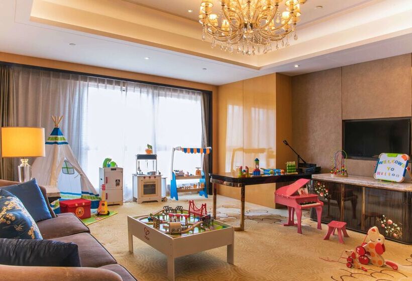 호텔 Hilton Zhengzhou