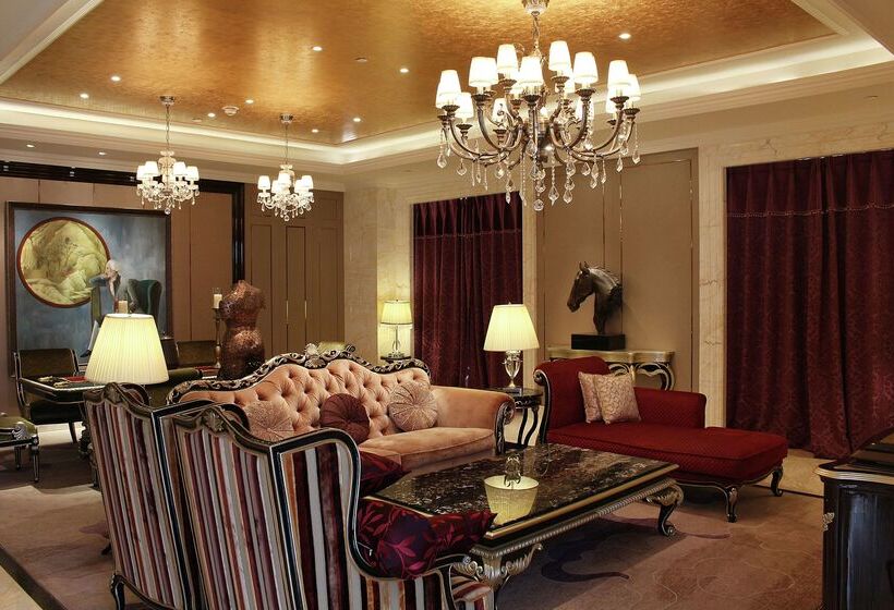 호텔 Hilton Zhengzhou