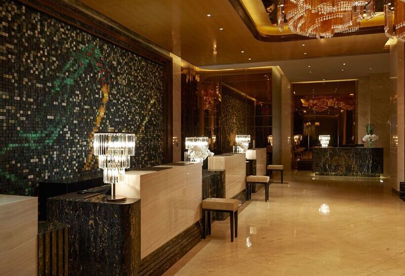 호텔 Hilton Zhengzhou