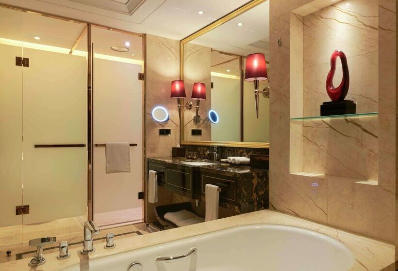 호텔 Hilton Zhengzhou