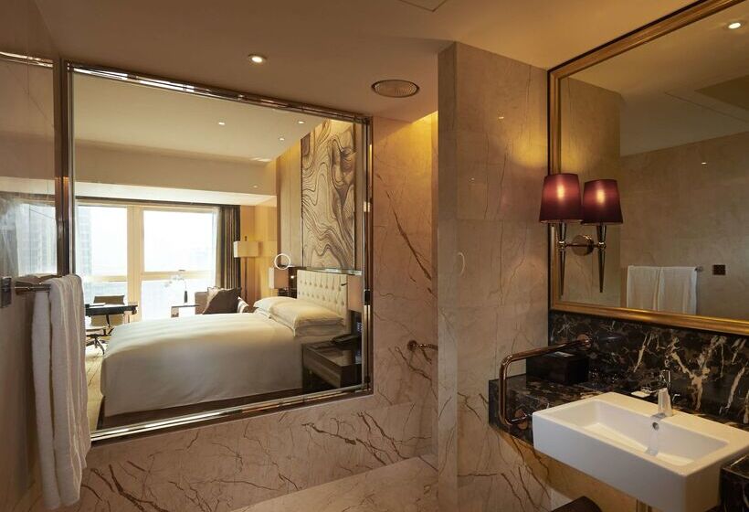 호텔 Hilton Zhengzhou