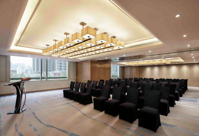 호텔 Hilton Zhengzhou