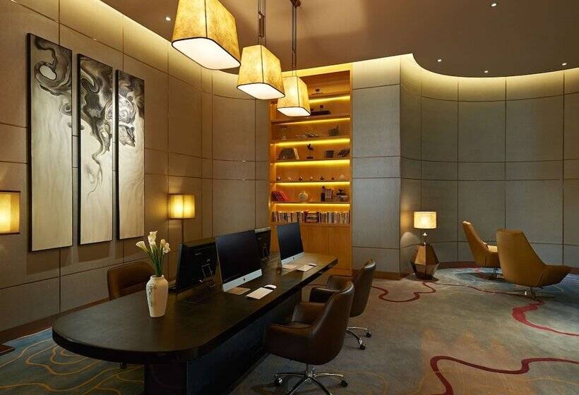 호텔 Hilton Zhengzhou