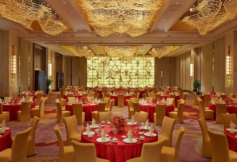 호텔 Hilton Zhengzhou