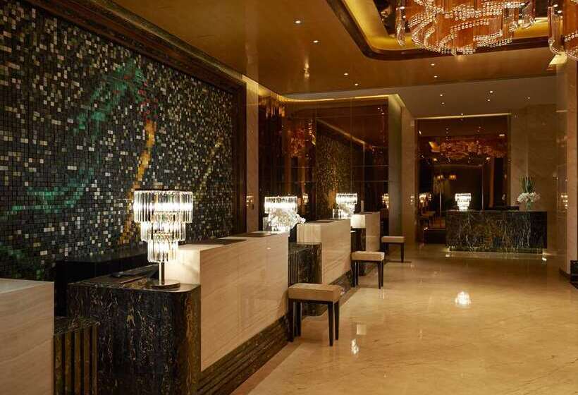 호텔 Hilton Zhengzhou