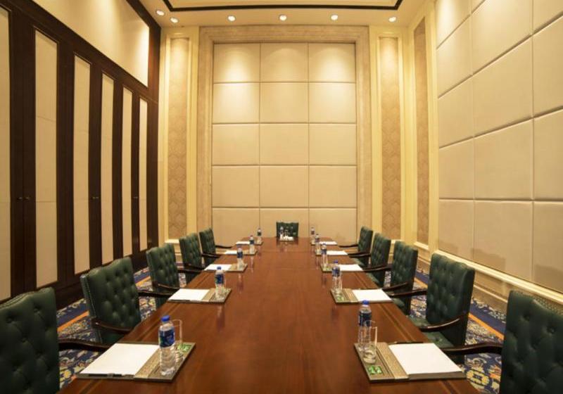 فندق Howard Johnson Macrolink Plaza Huangshan