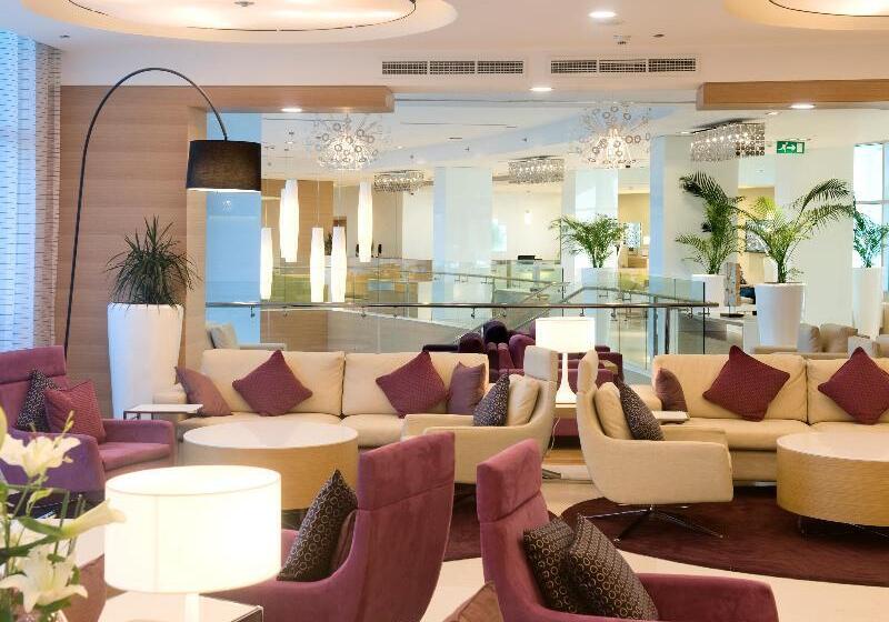 هتل Holiday Inn Alseeb Muscat, An Ihg