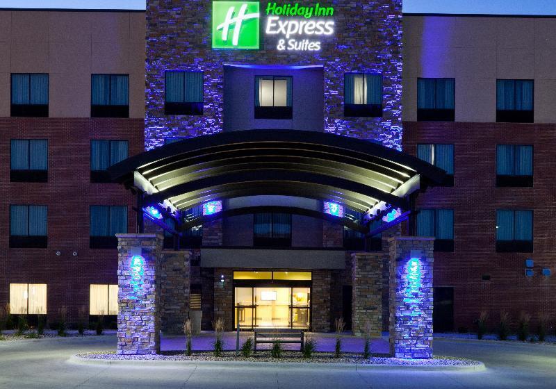 فندق Holiday Inn Express & Suites Fort Dodge, An Ihg