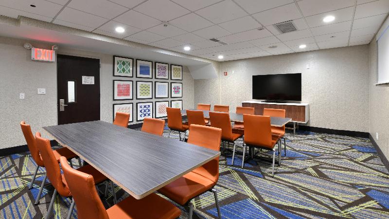 فندق Holiday Inn Express Staten Island West, An Ihg