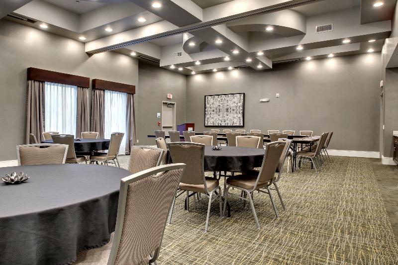 Holiday Inn Express Hotel & Suites Albany By Ihg